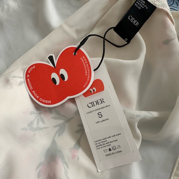 Slip Dress 🩷☘️ - Picture 5 of 5